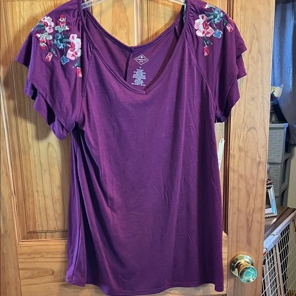 St. John's Bay Purple Floral Short Sleeve Top - Picture 1 of 4